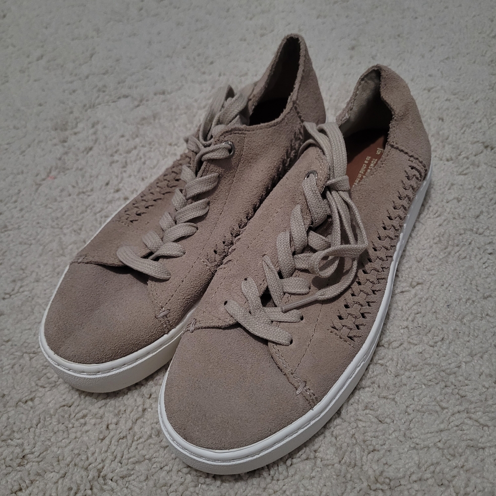 Toms Tan Sneakers Suede Low-Top Casual Size 6.5